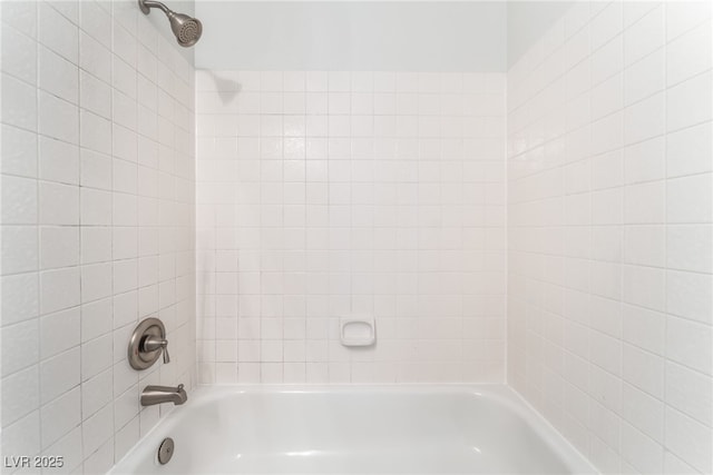5524 Cleary Ct, Las Vegas, NV 89108 - full bathroom with bathing tub / shower combination