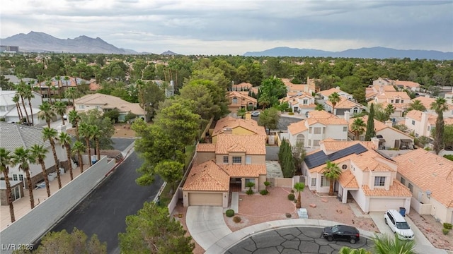 9836 Russett Wood Cir, Las Vegas, NV 89117 - aerial view of residential area featuring a mountainous background