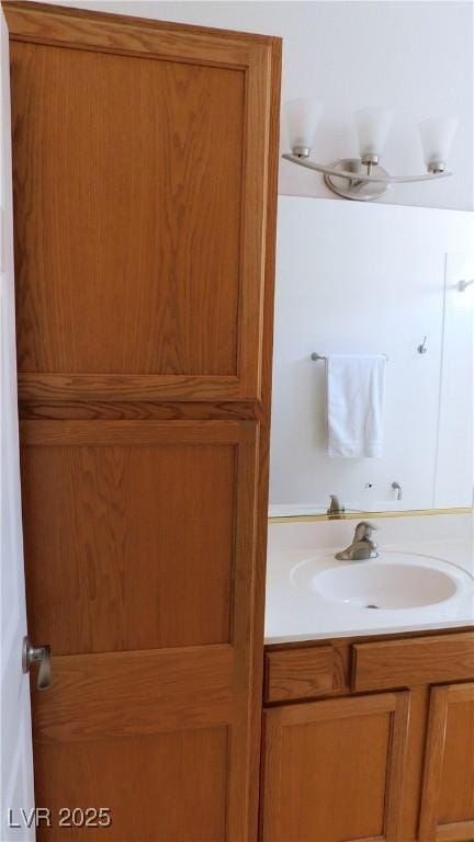 2587 Mizzoni Cir, Henderson, NV 89052 - bathroom featuring vanity