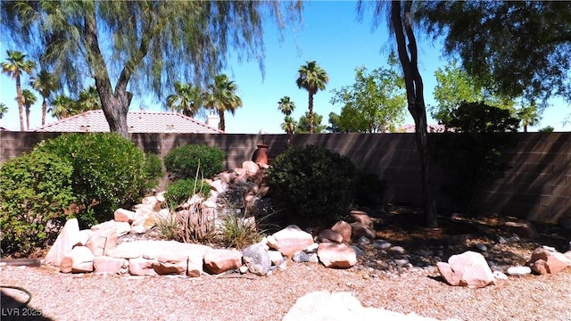 2587 Mizzoni Cir, Henderson, NV 89052 - view of fenced backyard