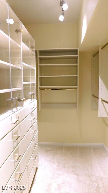 2587 Mizzoni Cir, Henderson, NV 89052 - walk in closet featuring carpet