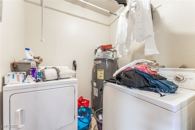 2666 Aarondavid Dr, Las Vegas, NV 89121 - washroom featuring water heater and washing machine and clothes dryer