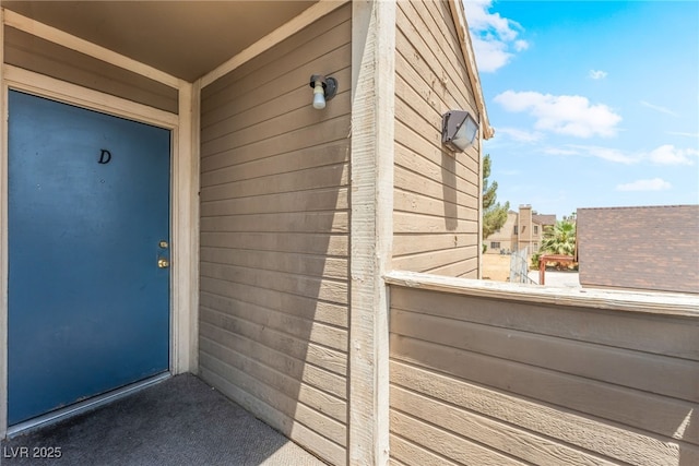 2666 Aarondavid Dr, Las Vegas, NV 89121 - view of exterior entry featuring a balcony