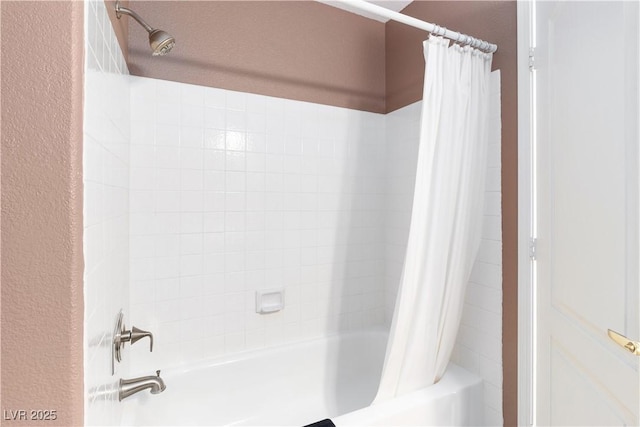 2219 Rugged Mesa Dr, Laughlin, NV 89029 - bathroom featuring shower / tub combo with curtain