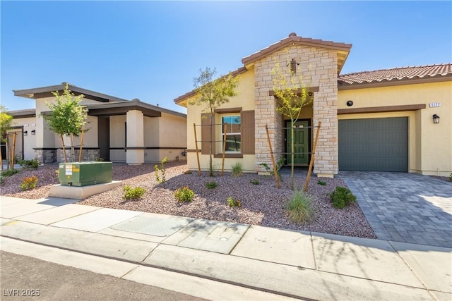 1177 Melody Lark St, Henderson, NV 89011 - photo 1