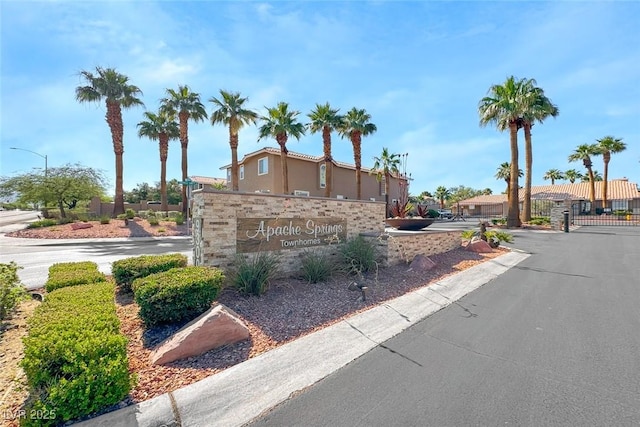 9261 Apache Springs Dr, Las Vegas, NV 89117 - photo 38