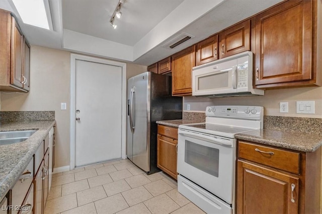 2251 Horse Creek Cir, Henderson, NV 89014 - photo 11