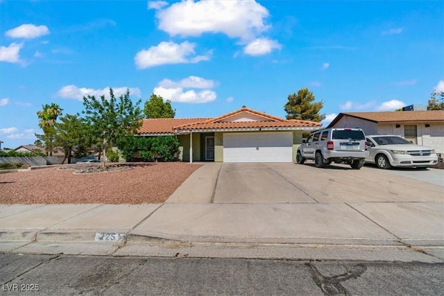 2251 Horse Creek Cir, Henderson, NV 89014 - photo 1