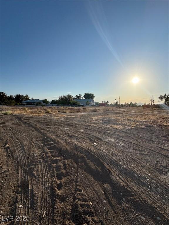 2040 Red Rock Dr, Pahrump, NV 89048