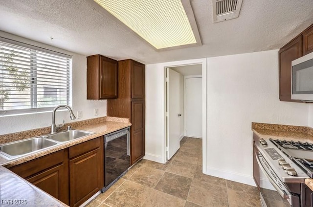 8132 Hydra Ln, Las Vegas, NV 89128 - photo 11