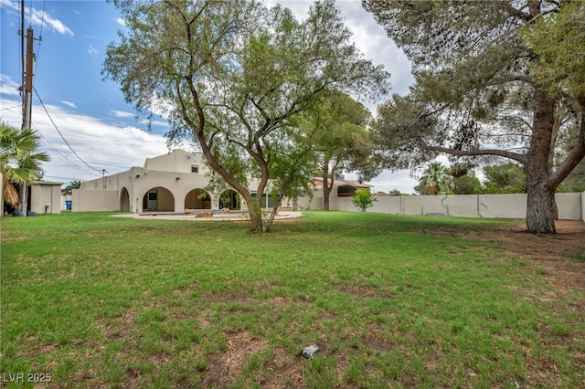 7045 Edna Ave, Las Vegas, NV 89117 - view of yard