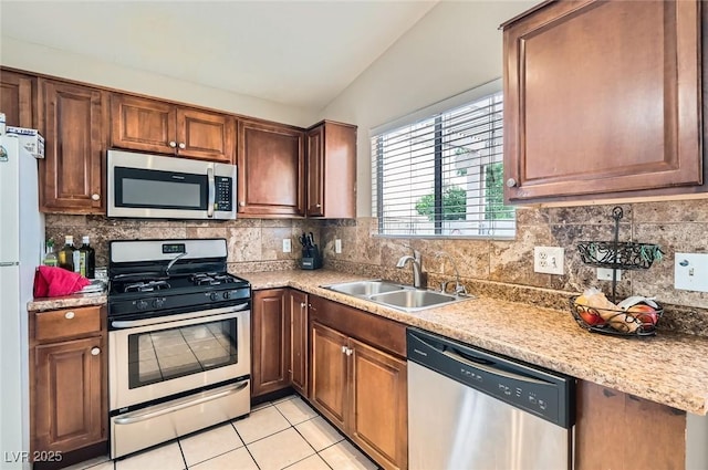 5230 Panguitch Dr, Las Vegas, NV 89122 - photo 4