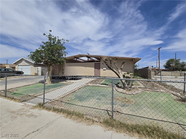 2212 Revere St, North Las Vegas, NV 89030 - view of front of property