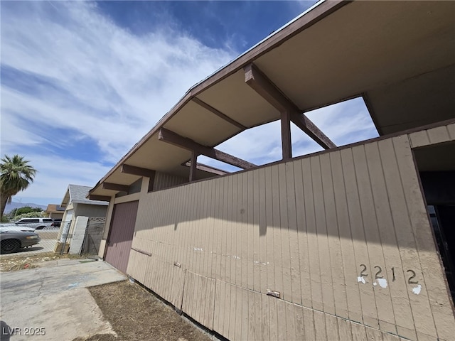 2212 Revere St, North Las Vegas, NV 89030 - view of side of home
