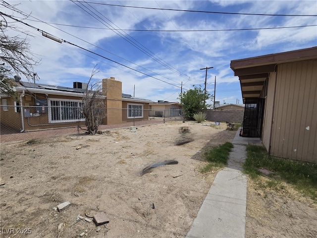 2212 Revere St, North Las Vegas, NV 89030 - view of yard