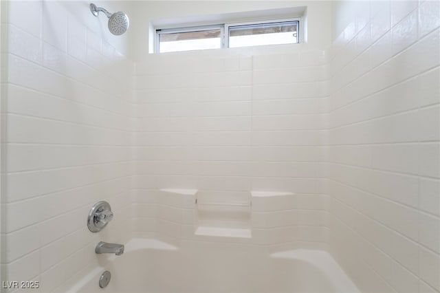 3844 Kit Fox St, Las Vegas, NV 89122 - full bathroom with bathtub / shower combination