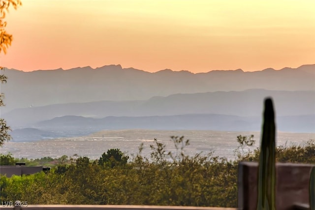 22 Starbrook Dr, Henderson, NV 89052 - view of mountain background