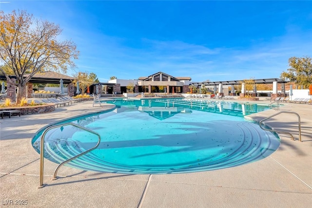 22 Starbrook Dr, Henderson, NV 89052 - community pool featuring a patio area