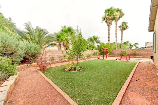 6720 Sand Swallow St, North Las Vegas, NV 89084 - view of fenced backyard