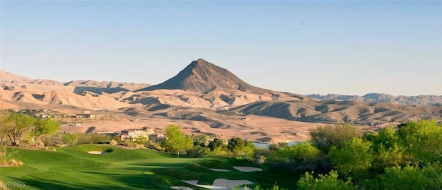 5 Rue Grimaldi Way, Henderson, NV 89011 - view of mountain backdrop featuring a golf course
