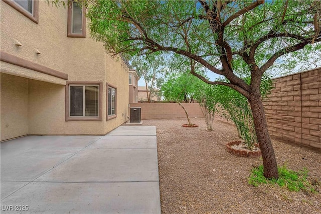 9489 Country Highlands Ct, Las Vegas, NV 89178 - fenced backyard featuring a patio