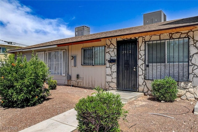 3912 Palos Verdes St, Las Vegas, NV 89119 - property entrance