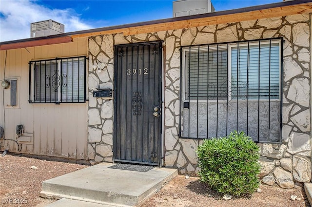 3912 Palos Verdes St, Las Vegas, NV 89119 - entrance to property with stone siding