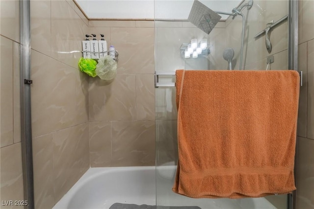 2690 Diamante Cir, Las Vegas, NV 89121 - view of full bath