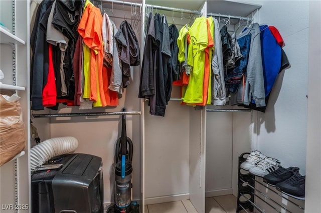 2690 Diamante Cir, Las Vegas, NV 89121 - spacious closet with tile patterned floors