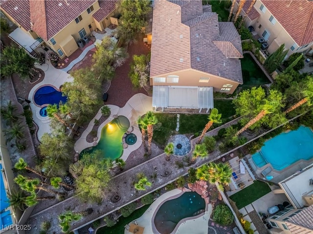 8424 Willowleaf Ct, Las Vegas, NV 89128 - bird's eye view of a pool area