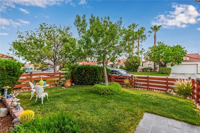 3938 Redfield Ave, North Las Vegas, NV 89032 - view of fenced yard