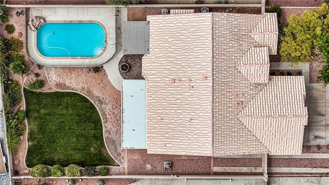 6125 Resort Ridge St, Las Vegas, NV 89130 - view from above of property featuring a pool