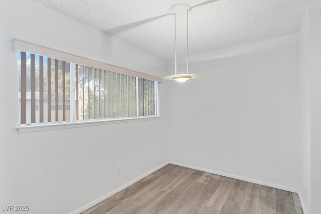 350 E Desert Inn Rd Unit H205, Las Vegas, NV 89109 - photo 18