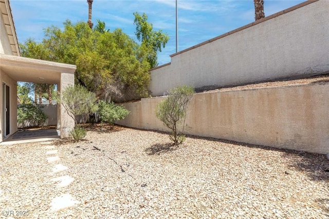 24 Staghorn St, Henderson, NV 89012 - view of yard