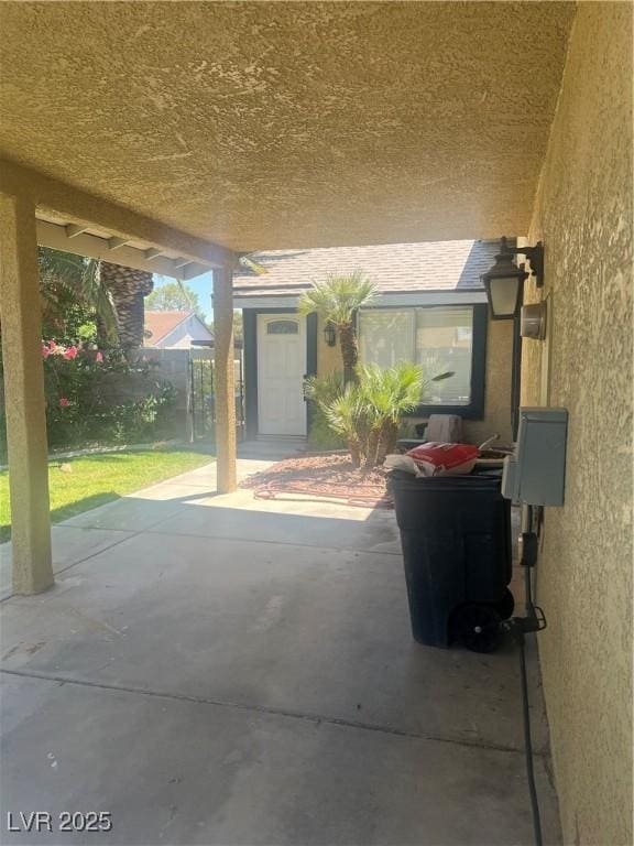 7247 Manatee Ct, Las Vegas, NV 89147 - view of patio / terrace
