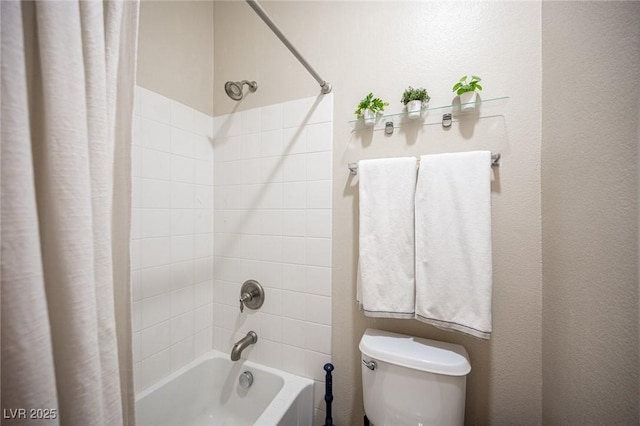 6937 Puetollano Dr, North Las Vegas, NV 89084 - full bathroom featuring shower / bath combination with curtain and toilet