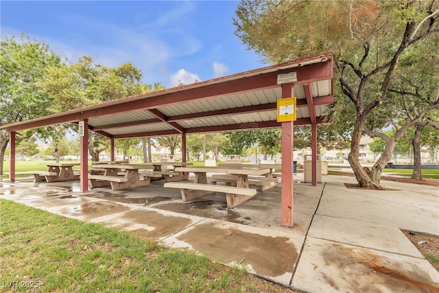 833 Aspen Peak Loop Unit 613, Henderson, NV 89011 - surrounding community with a gazebo