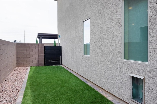 8478 Hawks View St, Las Vegas, NV 89113 - view of yard