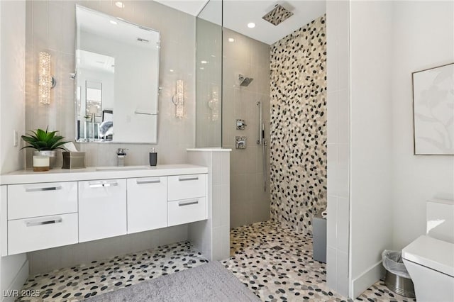 426 Tranquil Peak Ct, Henderson, NV 89012 - full bathroom with a walk in shower, vanity, and recessed lighting