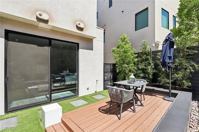 426 Tranquil Peak Ct, Henderson, NV 89012 - wooden terrace featuring outdoor dining area