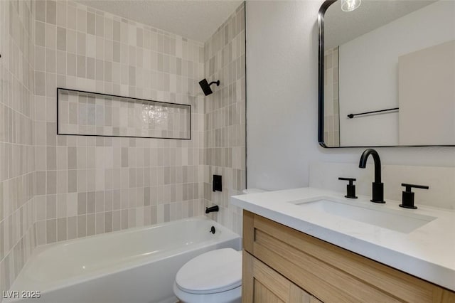 148 Fir St, Henderson, NV 89015 - bathroom with vanity and shower / bath combination