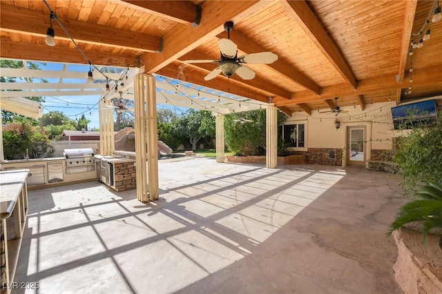 7154 Ranchito Cir, Las Vegas, NV 89120 - view of patio / terrace featuring an outdoor kitchen and ceiling fan