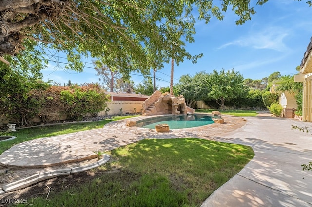 7154 Ranchito Cir, Las Vegas, NV 89120 - view of pool featuring a fenced backyard and a patio
