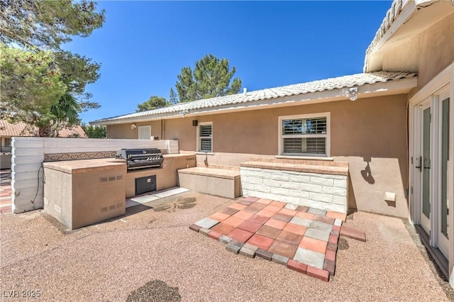 2780 Montessouri St, Las Vegas, NV 89117 - view of patio with area for grilling