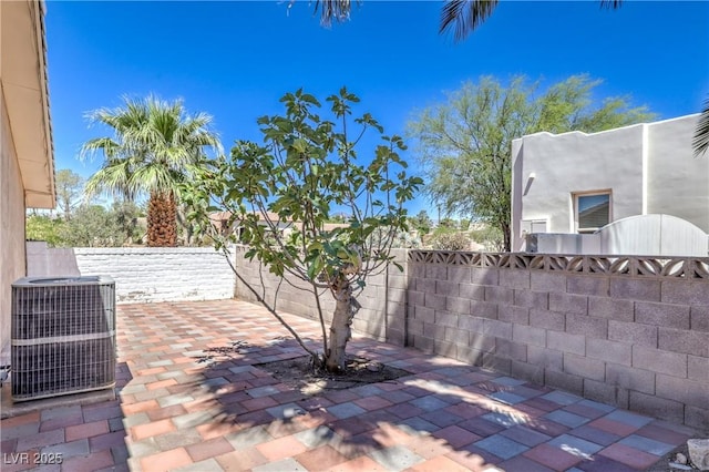 2780 Montessouri St, Las Vegas, NV 89117 - fenced backyard with a patio area