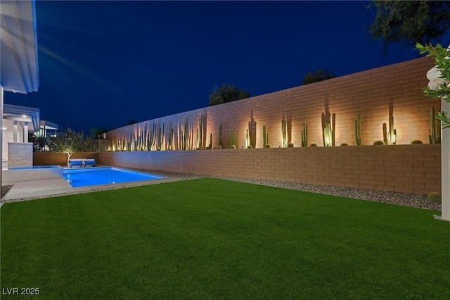 11 Hawkeye Ln, Las Vegas, NV 89135 - pool at twilight with a fenced backyard