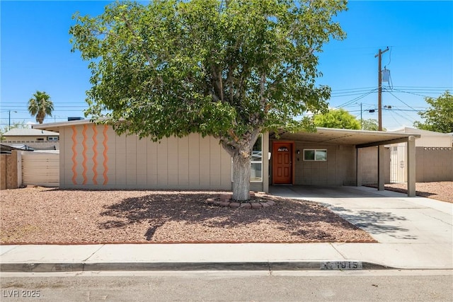 1915 Balboa Ave, Las Vegas, NV 89169 - view of front of property with driveway and an attached carport