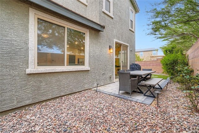 1009 Bluebell Brook St, Henderson, NV 89052 - view of patio / terrace featuring outdoor dining area