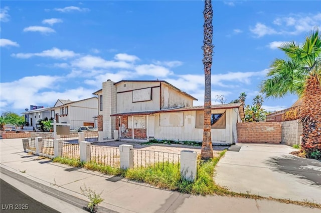 3009 Merritt Ave, Las Vegas, NV 89102 - view of front facade featuring a fenced front yard