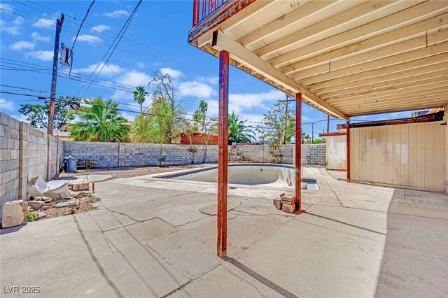 3009 Merritt Ave, Las Vegas, NV 89102 - fenced backyard with a patio